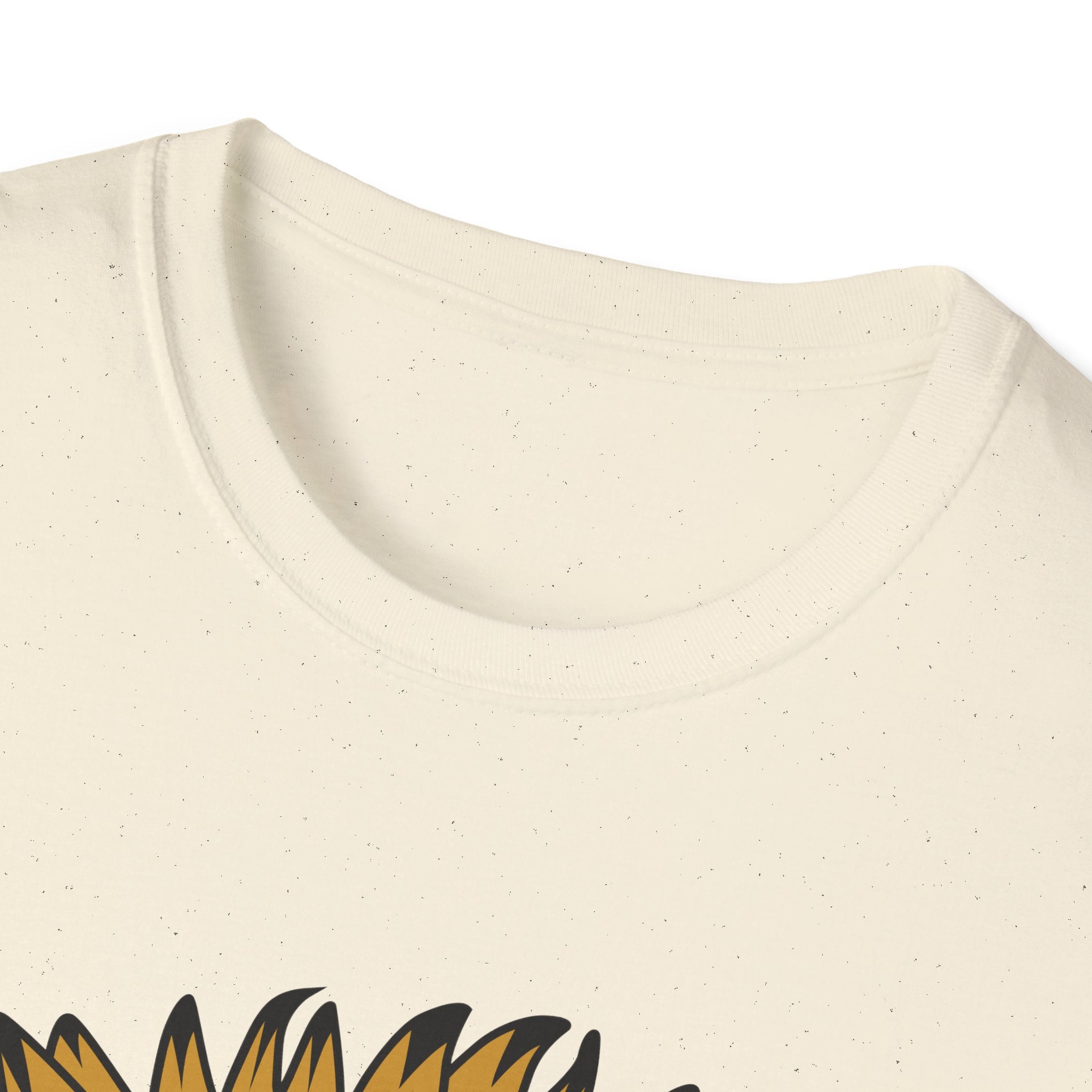Sunflower Graphic T-Shirt — Vintage Yellow Floral Tee