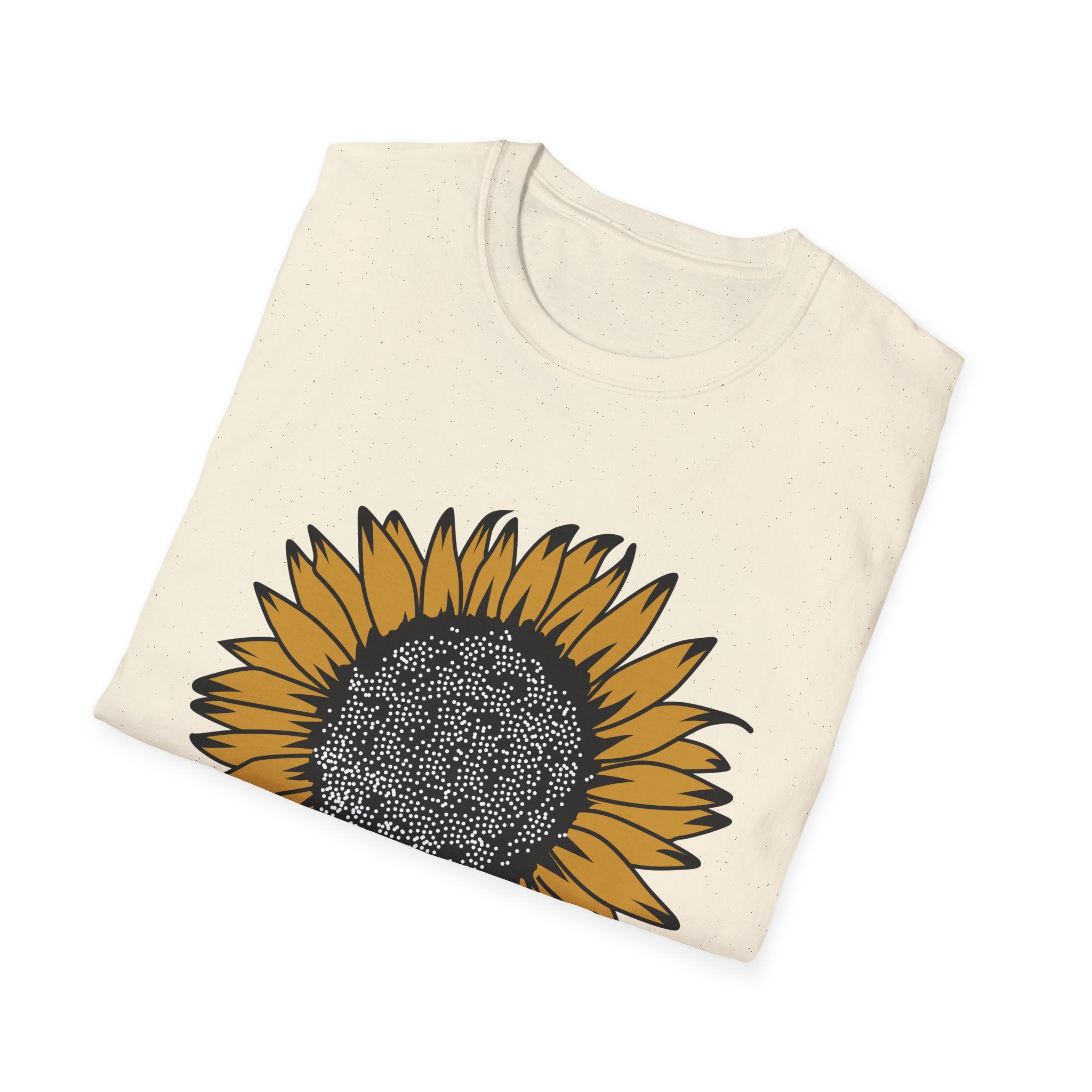 Sunflower Graphic T-Shirt — Vintage Yellow Floral Tee